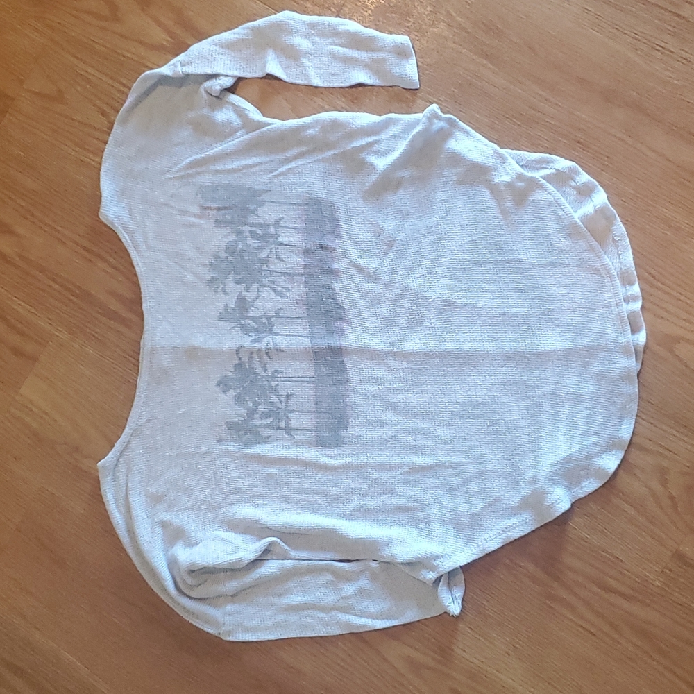 Hollister slouchy palm tree shirt